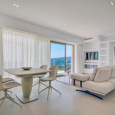 Livinghome Suites Парга Экстерьер фото