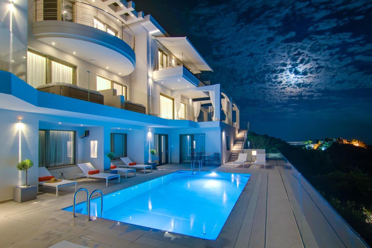 Livinghome Suites Парга Экстерьер фото