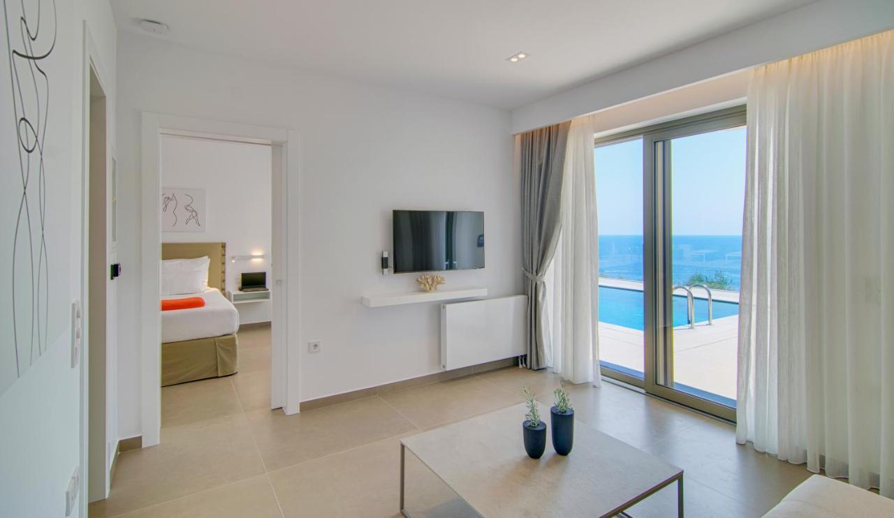 Livinghome Suites Парга Экстерьер фото