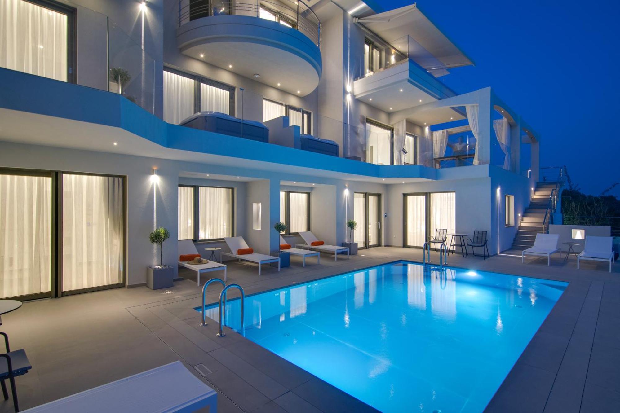 Livinghome Suites Парга Экстерьер фото