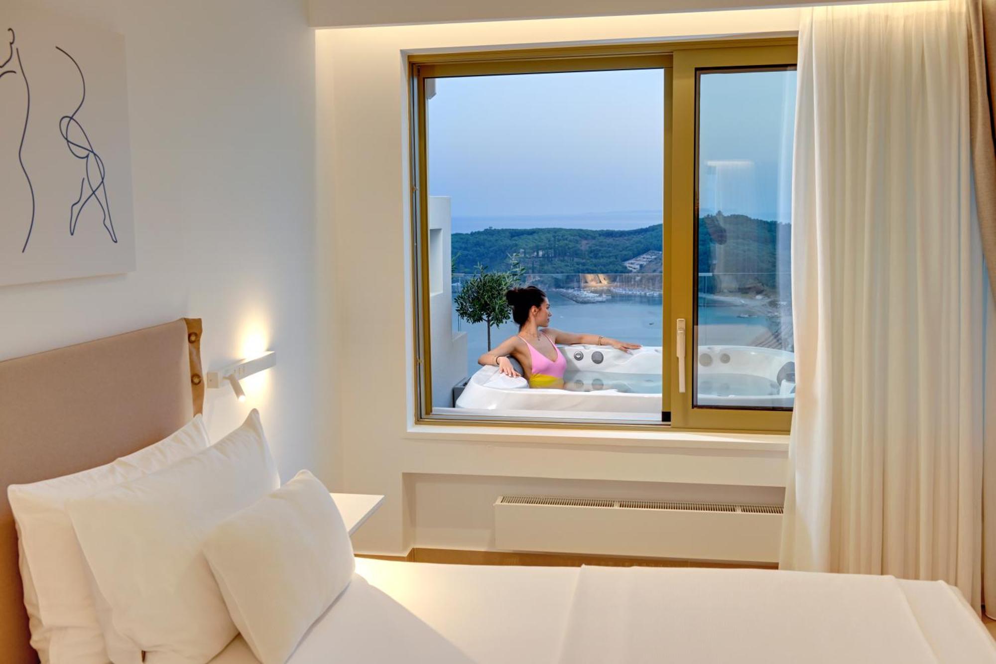 Livinghome Suites Парга Экстерьер фото