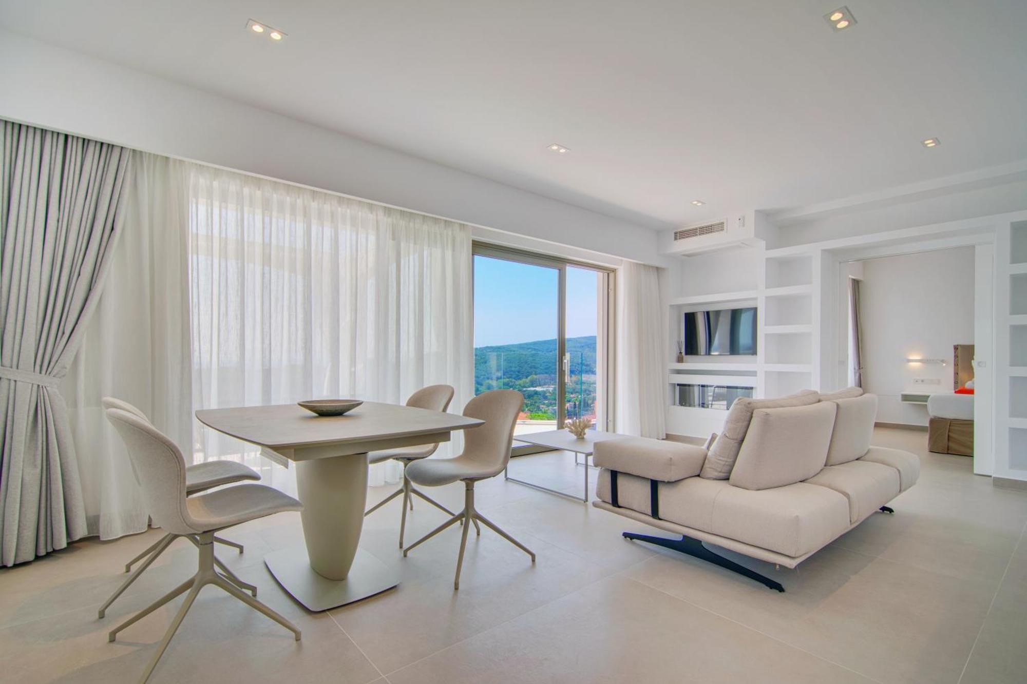 Livinghome Suites Парга Экстерьер фото